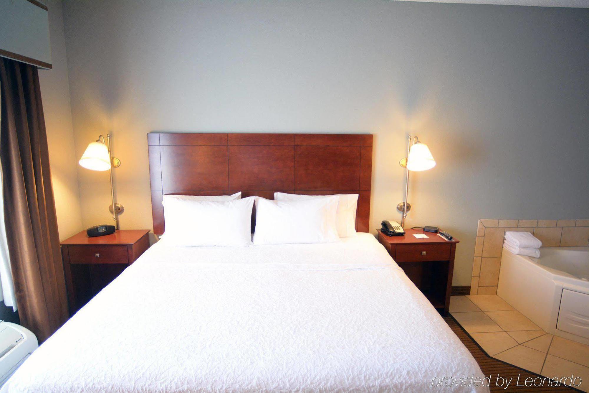Hampton Inn Warsaw Exterior foto